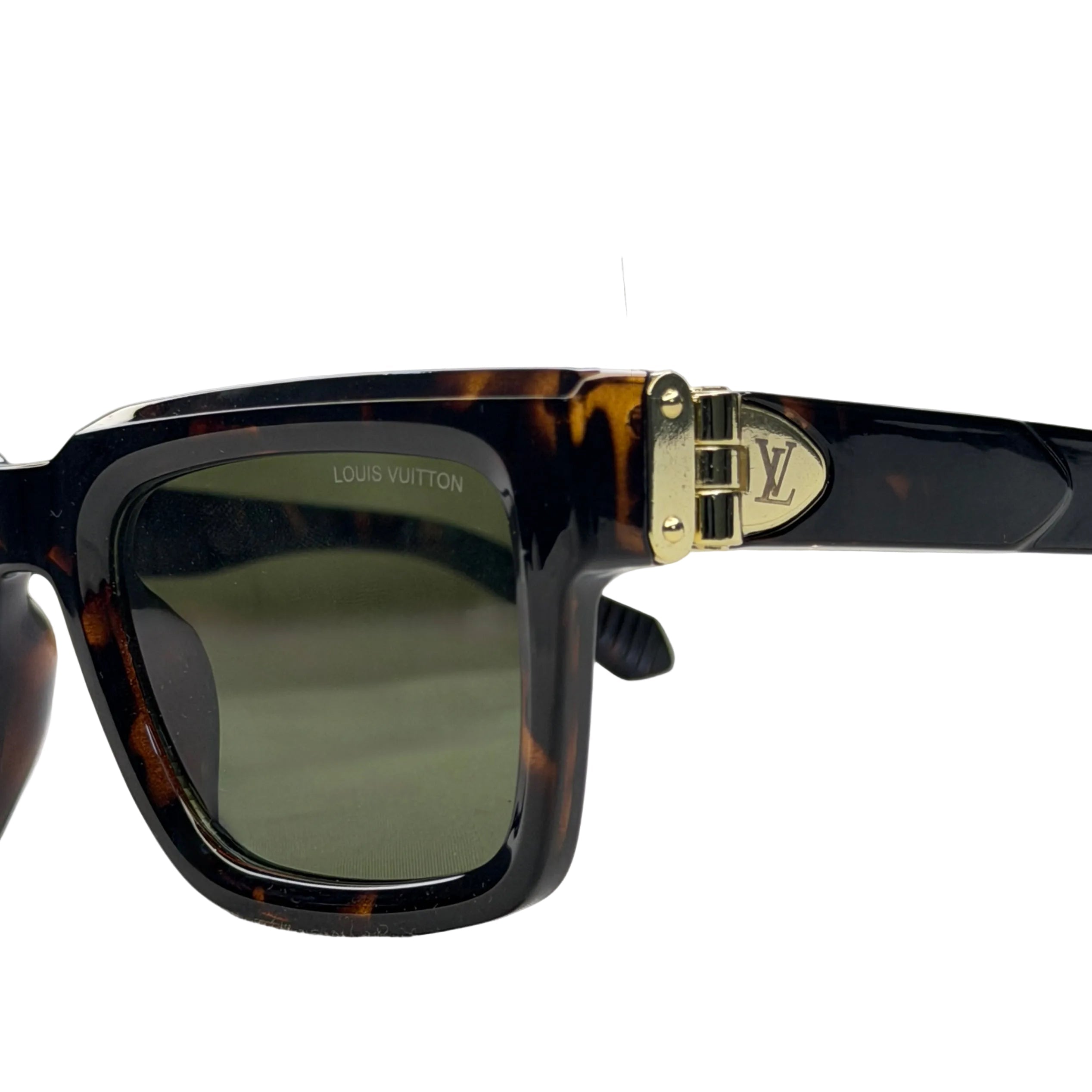 LOUIS VUITTON - THE ASPEN.